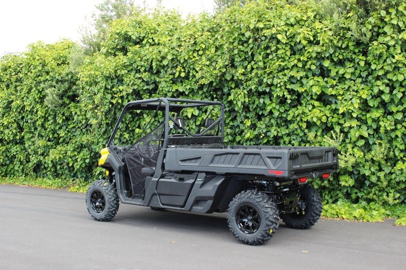 2023 Can-Am Defender HD10 PRO DPS 