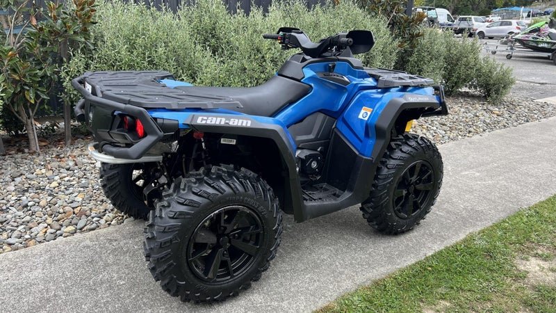 2023 Can-Am Outlander 850 XT! IN STORE NOW 