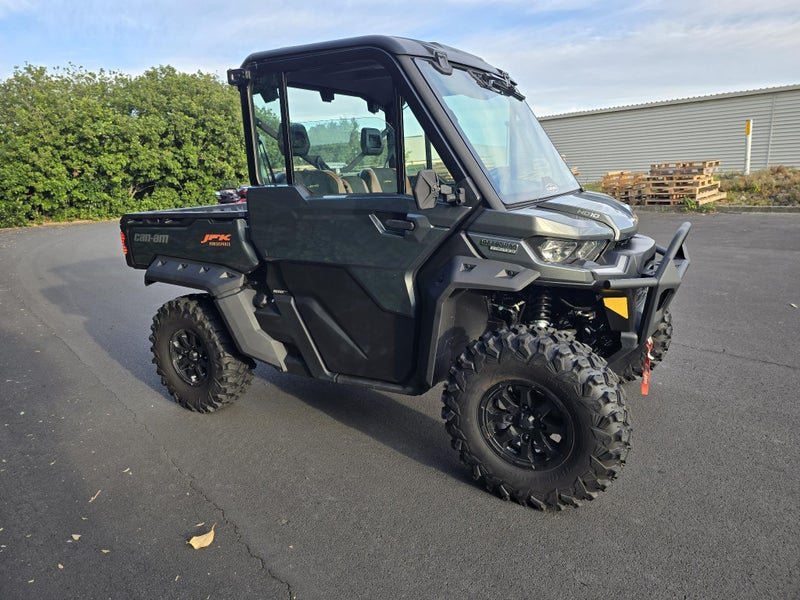 2023 Can-Am Defender HD10 Limited 