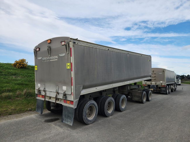 2014 Volvo FM500 12 Month Unlimited KM Mech Warranty