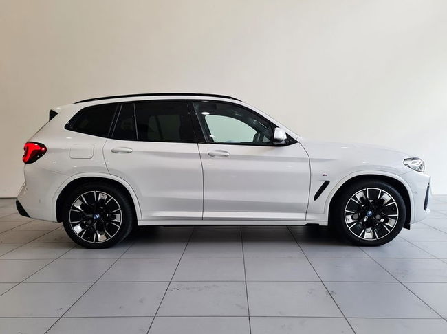 2025 BMW iX3 M Sport Impressive