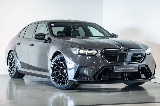 2025 BMW M5 Sedan