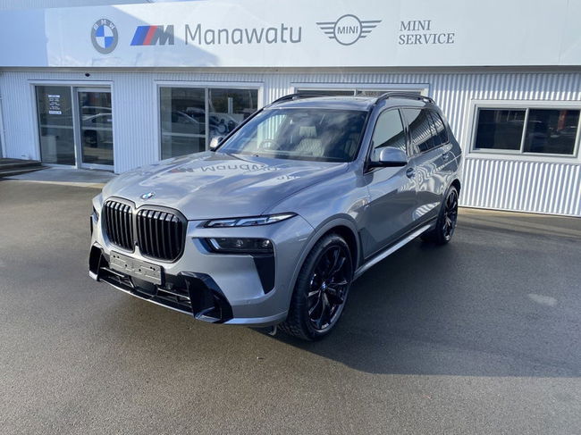 2025 BMW X7 xDrive 40D - Actual photos coming