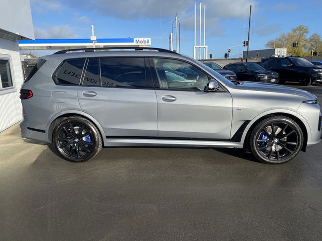 2025 BMW X7 xDrive 40D - Actual photos coming