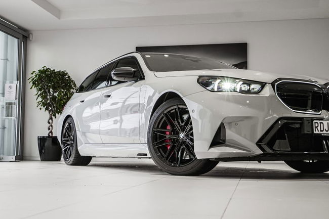 2025 BMW M5 Touring