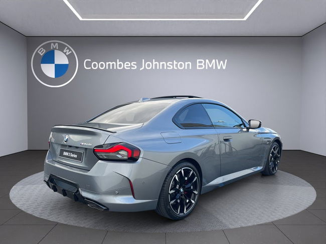 2025 BMW M240i xDrive