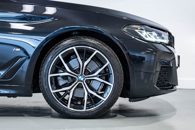 2021 BMW 520i Sedan M Sport