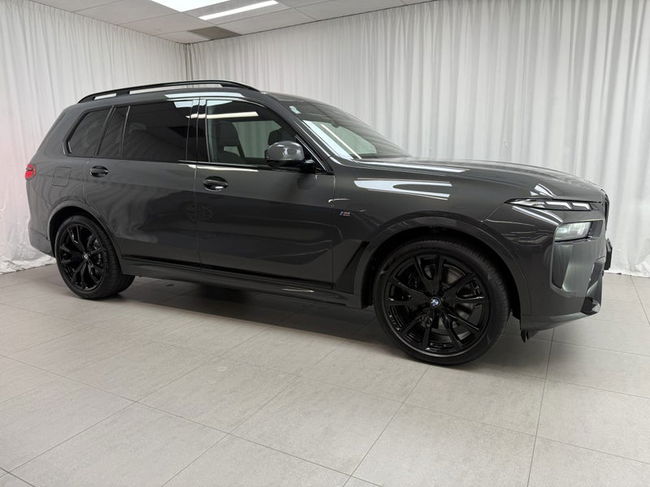 2025 BMW X7 X7 xDrive40d - Connoisseur and M Sport Pro
