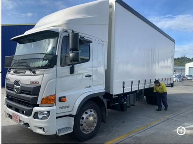 2022 Hino FG Automatic / 280 HP