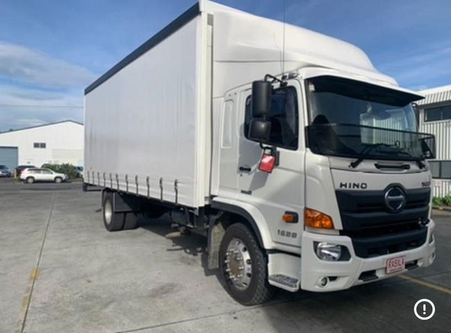 2022 Hino FG Automatic / 280 HP