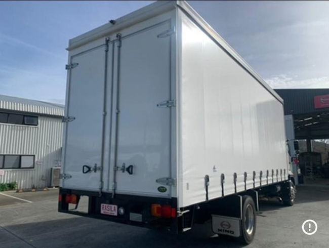 2022 Hino FG Automatic / 280 HP