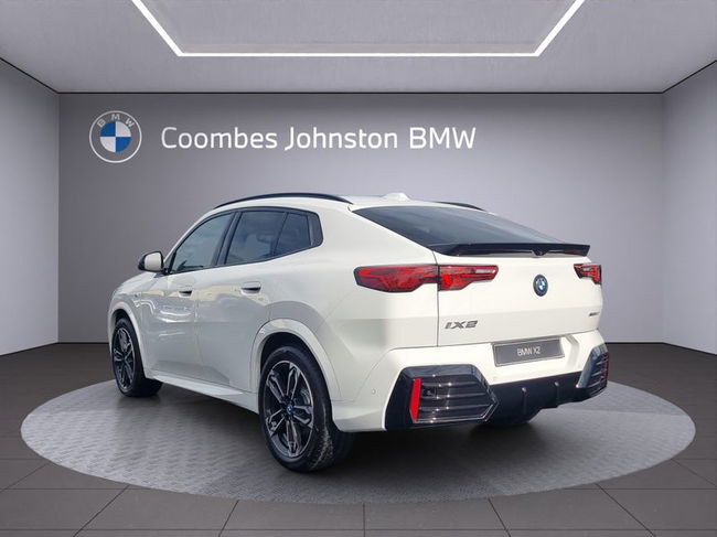 2025 BMW iX2 eDrive 20