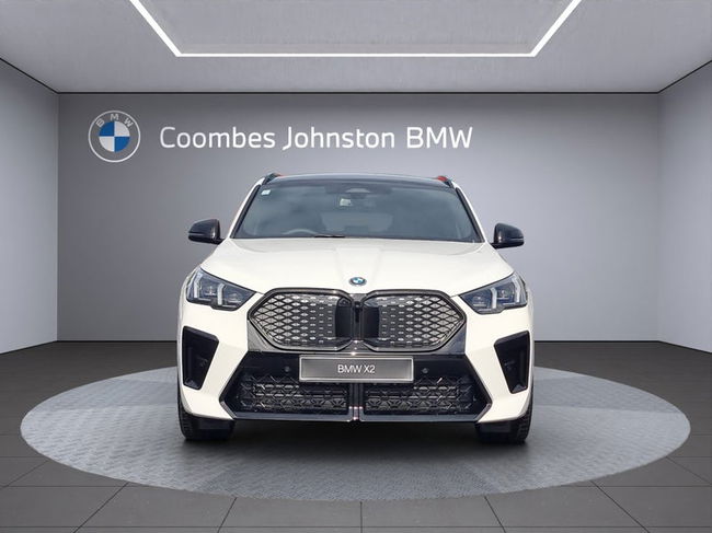 2025 BMW iX2 eDrive 20